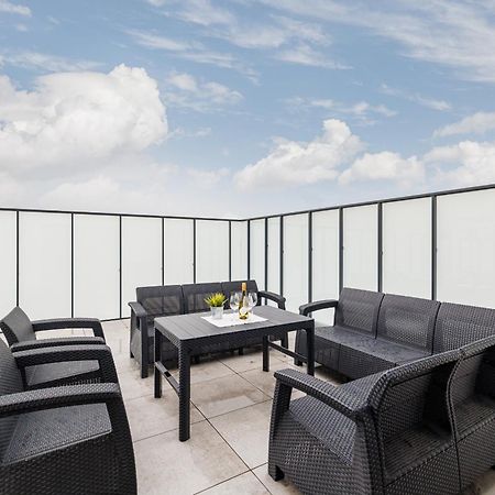 Appartamento Ina Rent - Przystan Letnica Danzica Esterno foto