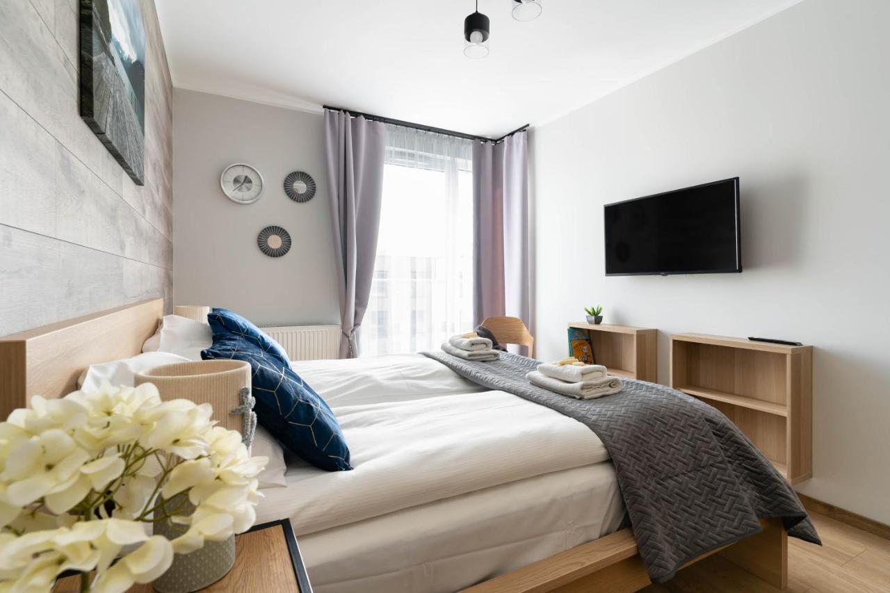 Appartamento Ina Rent - Przystan Letnica Danzica Esterno foto
