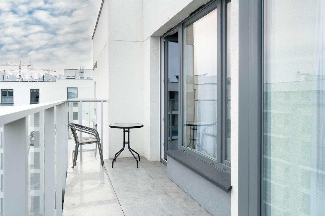 Appartamento Ina Rent - Przystan Letnica Danzica Esterno foto